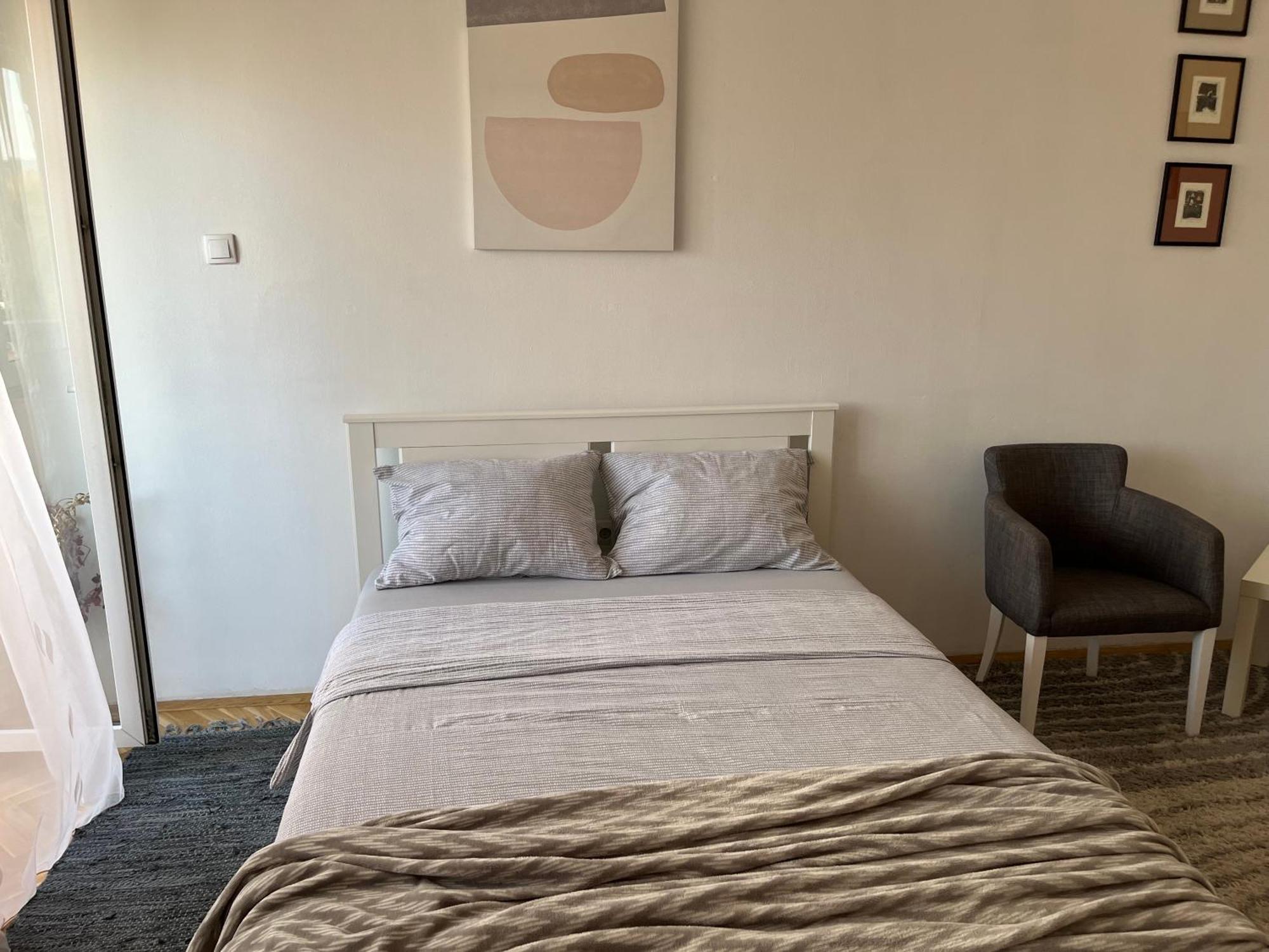 Nikola Ns2 Appartement Novi Sad Buitenkant foto